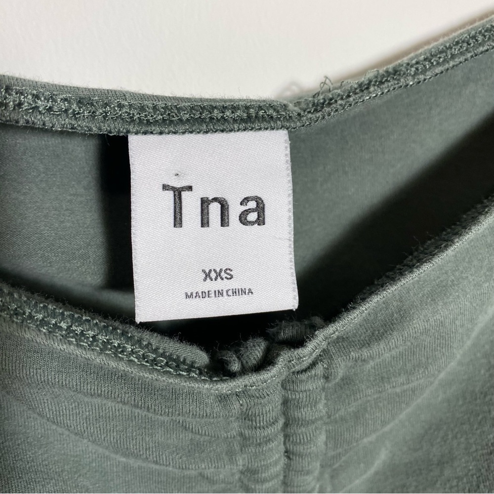 Tna 90s Malibu Longsleeve Crop Top in Green size XXS - Picture 3 of 10